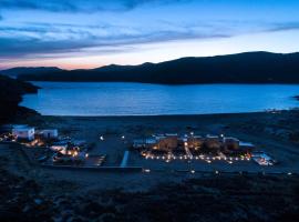 Ammoa Beach Residences: Vayia, Serifos Old Mines yakınında bir otel