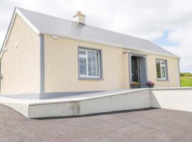 John & Margarets Place, vacation home in Ballinamore