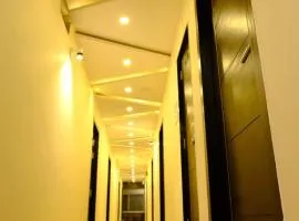 FabHotel Happy