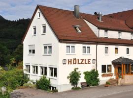 Landgasthof Hölzle, hotel with parking in Waldstetten