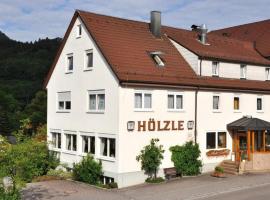 Landgasthof Hölzle โรงแรม 3 ดาวในWaldstetten