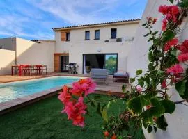 Villa Nananthée T5 de luxe,4-8 pers, piscine privée chauffée