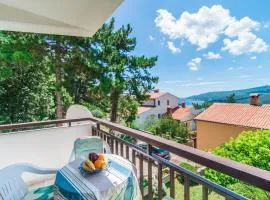 Apartments Pino Rabac