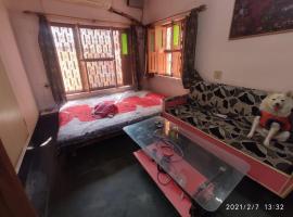HERITAGE HOMESTAY@OLD CITY NEAR GANGES, hytte i Varanasi