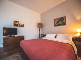 B b Il Girasole - Triple Room 2 1, hotel in Ellera