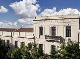 NLH MONASTIRAKI - Neighborhood Lifestyle Hotels