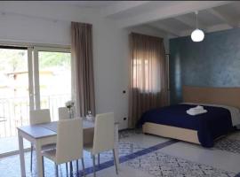 B&B Samuel Fish, hotel en Bagnara Calabra