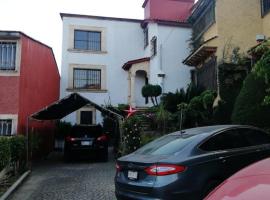 Casa Guelaguetza By Rotamundos, hotel near Food and Flea Market, Oaxaca City