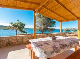 Mobile home Rock Rose 1, hotel a Tkon (Tuconio)