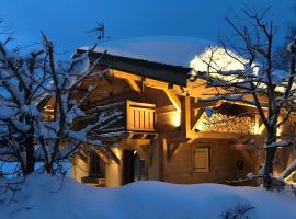 Chalet Megeve, idéal familles proche ski et centre village, cabin in Megève