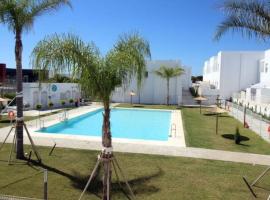 La Fontanilla Place, отель в городе Конил-де-ла-Фронтера