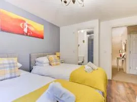 4 stars hotel in Crawley