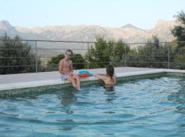 OLIVAR de S’HERETAT Trekking/ruta GR-221 (ETV/2099), hotel v destinaci Sóller