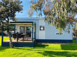 BIG4 Port Fairy Holiday Park, hotel in Port Fairy