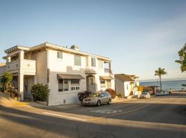 90 San Luis Street Unit A, kuća za odmor ili apartman u gradu 'Avila Beach'