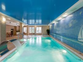 Rezydencja Bielik، فندق رومانسي في مينززدرويه