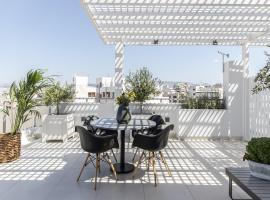 Gallery Suites & Residences, hotell i Pireus