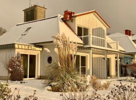 Fischerhus mit Boot,Sauna und Kamin je Seite