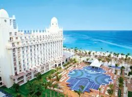Riu Palace Aruba - All Inclusive, hotel in Palm-Eagle Beach