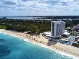 Riu Palace Paradise Island - Adults Only - All Inclusive、ナッソーのホテル