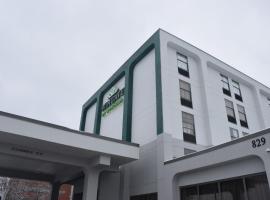 Wingate by Wyndham Baltimore BWI Airport, отель в Балтиморе