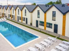 Gorgeous Home In Rewal With Wifi