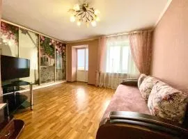 ApartPoltava ЦЕНТР Полтави, Простора та зручна квартира біля ПУЕТ, 2-ОКРЕМІ КІМНАТИ, звітна документація для відрядження