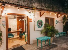 Hostal & Suites Pata de Perro, hostel v destinácii Bacalar