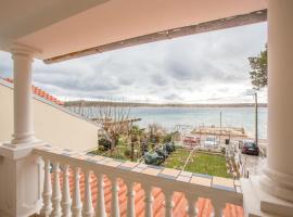 Rooms Katica B&B, hotel v Rabu