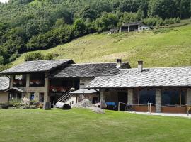 Cà Praudin, hotel sa Vico Canavese