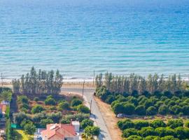 Rafaella Beach Villa- Pvt Pool-Near Sea/Beach, villa en Argaka