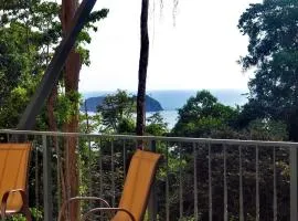 Mi Casita, ideal for couples, ocean view.