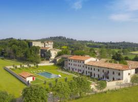 Borgo di Drugolo, готель біля визначного місця Поле для гольфу "Палаццо Арцага", у місті Лонато
