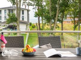 Apartment "Kiefernblick" - Haffresidenz, hotelli kohteessa Garz