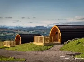 Schiehallion Luxury Glamping Pod with Hot Tub at Pitilie Pods