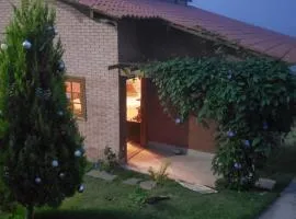 Casa ao lado da cervejaria 3 Santas no Caravaggio