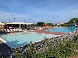 Club Esse Gallura, hotel Aglientuban
