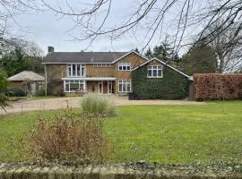 Stunning Oxfordshire 5 Bedroom House in 2 acres