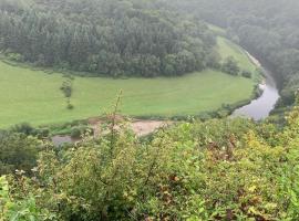 Symonds Yat West Holiday Cottage 8 WRC with views of Yat Rock