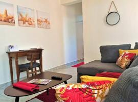 A Modern Furnished One Bedroom Apartment, hotel near SGR Mombasa Terminus, Mombasa