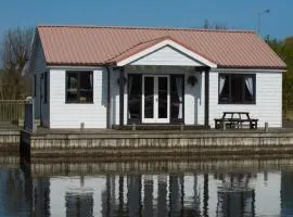 Swift Cottage, Norfolk Broads
