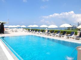 Flipper Lodge Hotel - SHA Extra Plus: Pattaya'da bir otel