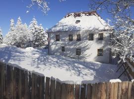 Chalupa U přátel, casă de vacanță din Kovářská