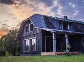 Evita - 'Virš Ąžuolų' - Forest SPA - Horses - Lake, villa in Paplatelė