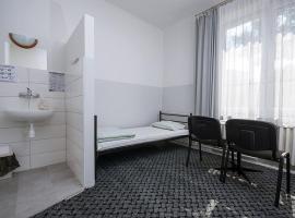 Noclegi PODZAMCZE PTTK, hotel Przemyślben