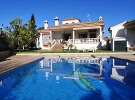 5 bedrooms house with lake view private pool and enclosed garden at Arcos