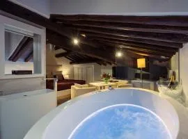 Gigli D'Oro Suite