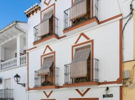 Casa Rural Del Rio, cabaña o casa de campo en Alozaina