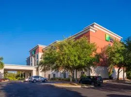 Holiday Inn Express Hotel & Suites Tampa-Anderson Road-Veterans Exp by IHG