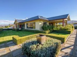 Kawarau Bay View - Cromwell Holiday Home